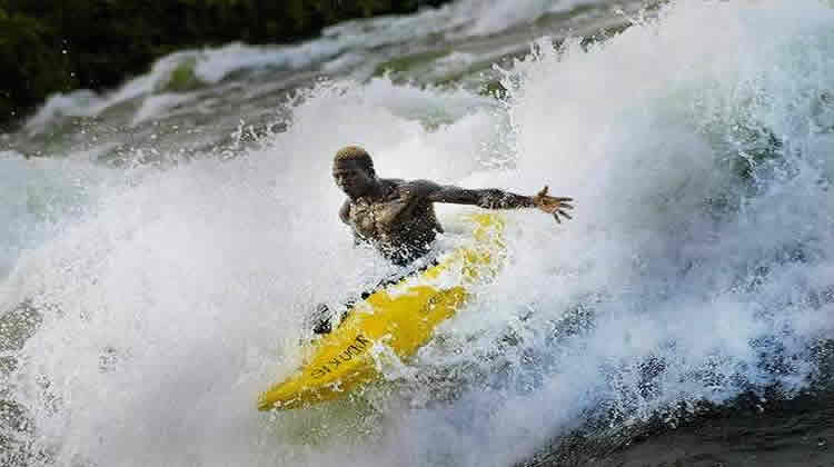 The Best Travel Experiences: Hairy Lemons & Freestyle Kayaking on the Nile